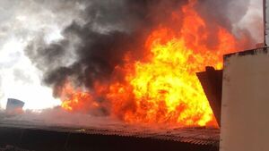 Incendio de una vivienda causa susto en Hernandarias