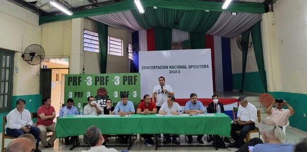 PEN suscribe acuerdo de concertación, pero emplazan para definir ejes y mesa de diálogo - Nacionales - ABC Color