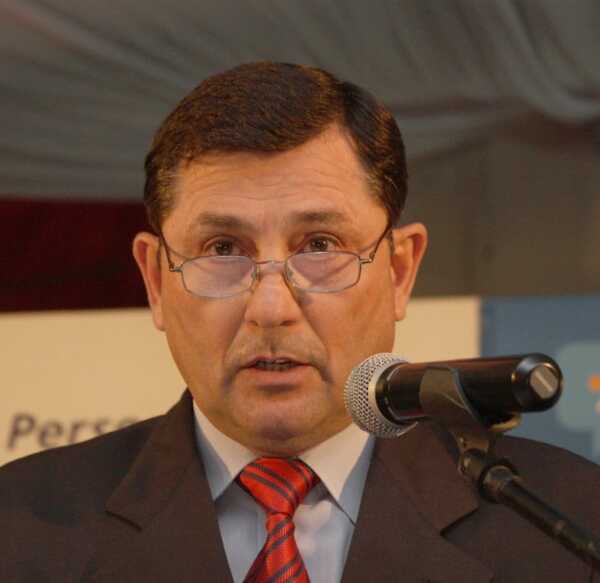 Medios se hacen eco de posible candidatura presidencial de Luis Pettengill | 1000 Noticias