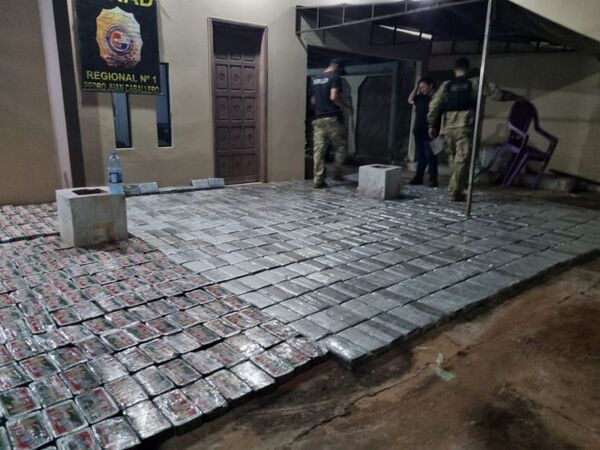 SENAD decomisa más de una tonelada de cocaína en Pedro Juan Caballero
