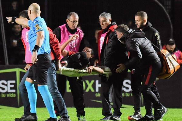 Crónica / "El Pulga" se lesionó mal, no chutará ante Olimpia