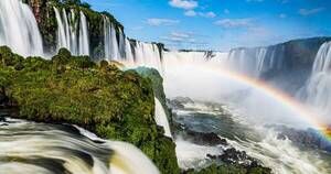 La Nación / Al menos 6.000 paraguayos visitaron las Cataratas del Iguazú en Semana Santa
