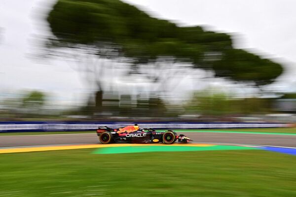 Max Verstappen triunfó en el sprint y será primero en Imola - ABC Motor 360 - ABC Color
