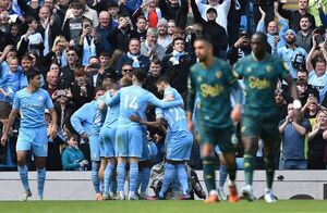 El Manchester City goleó 5-1 con un póker de Gabriel Jesús - Fútbol Internacional - ABC Color