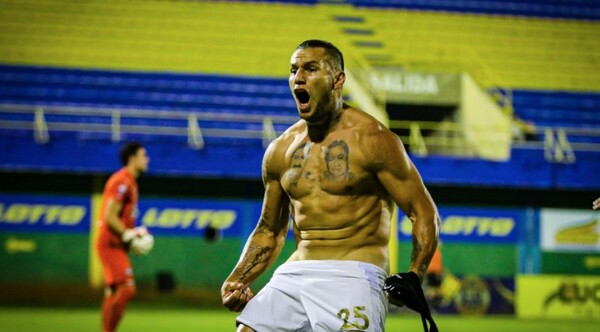 Diario HOY | Raúl Bobadilla marcó un doblete en la Segunda División del fútbol Suizo