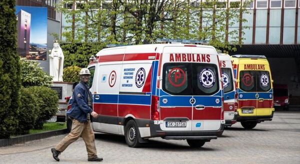 Diez desaparecidos tras otro accidente minero en Polonia