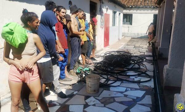 Diez aprehendidos por hurto de cables de Copaco •