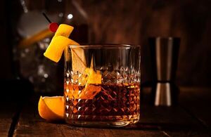 Aprendé a hacer el cóctel Sazerac como todo un profesional - Gastronomía - ABC Color