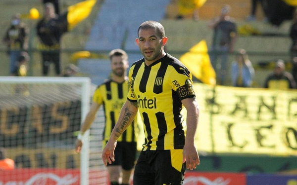Crónica / Atención Cerro: Una figura de Peñarol es baja para el chute copero