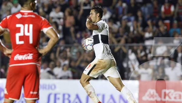 Crónica / [VIDEO] ¡Guapeada, remontada y victoria del Decano en Ka’arendy!