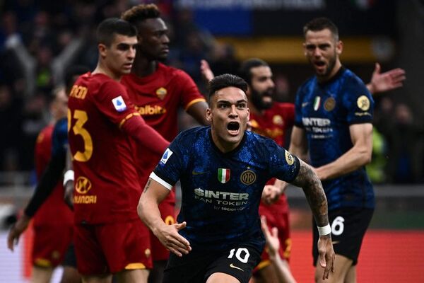 Italia: Inter gana a Roma y salta a la cima - Fútbol - ABC Color