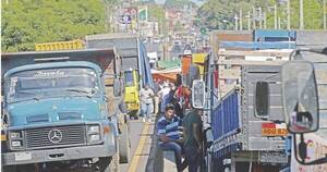 La Nación / Castigo de los bloqueadores de rutas