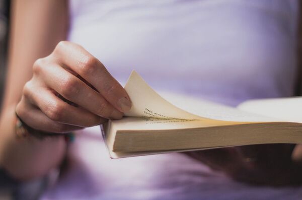 Día internacional del libro: 8 títulos nacionales que todos deberíamos leer alguna vez