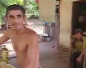 Crónica / [VIDEO] Abandonados a su suerte viven dos hermanos