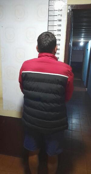 Apresan a borracho que agredió a su pareja - La Clave