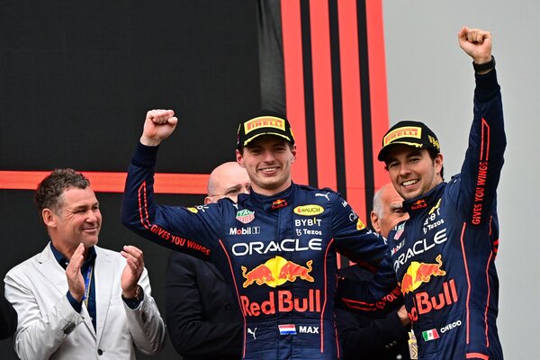 Verstappen gana Gran Premio de F1 de Emilia-Romaña, con doblete de Red Bull