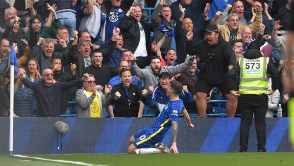 Pulisic acomoda al Chelsea en la tercera plaza