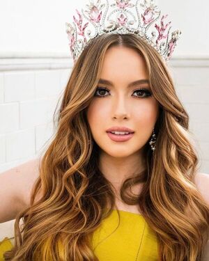Encarnacena rumbo a la corona del Teen Universe Internacional