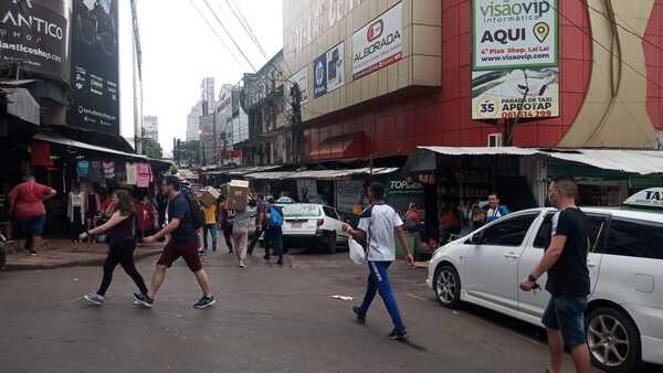 Estafan a turista brasileña en el centro de CDE - La Clave