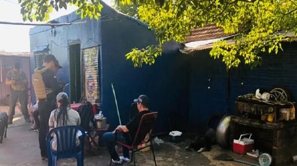 Caen abuelos por presunto microtráfico de drogas | Noticias Paraguay