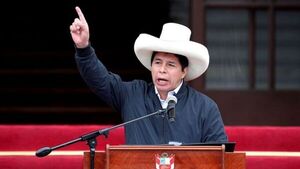 Dos de cada tres peruanos están a favor de adelantar elecciones
