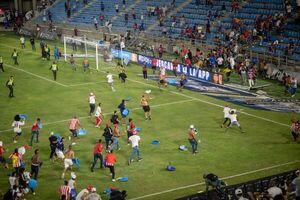 Colombia: fallece un hincha tras pelea en estadio de fútbol