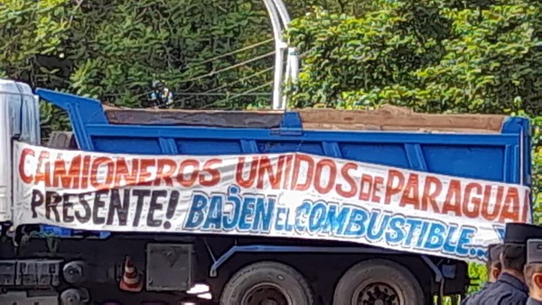 Camioneros se movilizarán je’yma este lunes