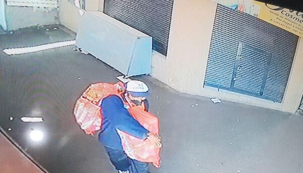Quedó aprehendido luego de robar un local en el Mercado de San Lorenzo - Nacionales - ABC Color