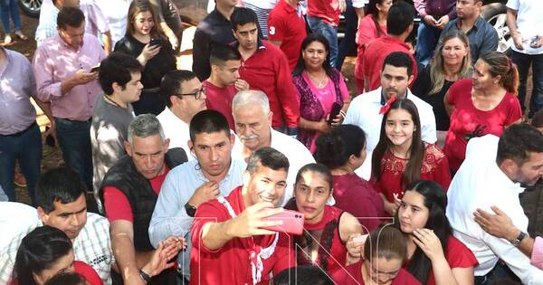 La Nación / Amplia diferencia a favor de los candidatos de HC