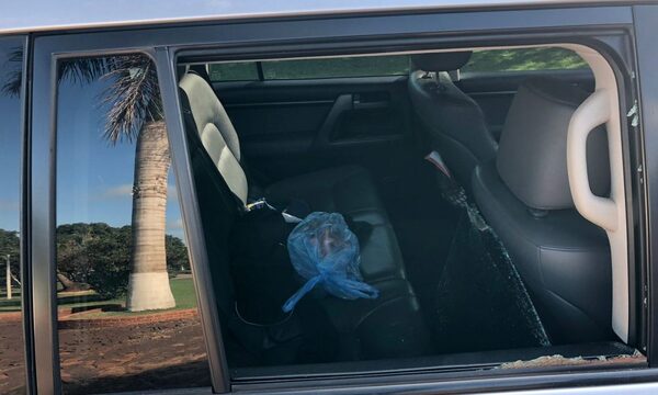 Rateros rompen vidrios de vehículos y robanobjetos mientras los dueños estaban en misa – Diario TNPRESS