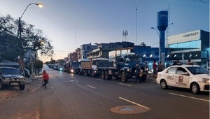 Camioneros llegas a Asunción y amenazan con permanecer hasta que ley sea aprobada