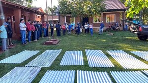 MUNICIPALIDAD BRINDA ASISTENCIA TRAS TEMPORAL EN ALTO VERÁ