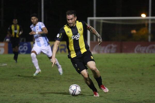 Locura aurinegra en la toldería - El Independiente