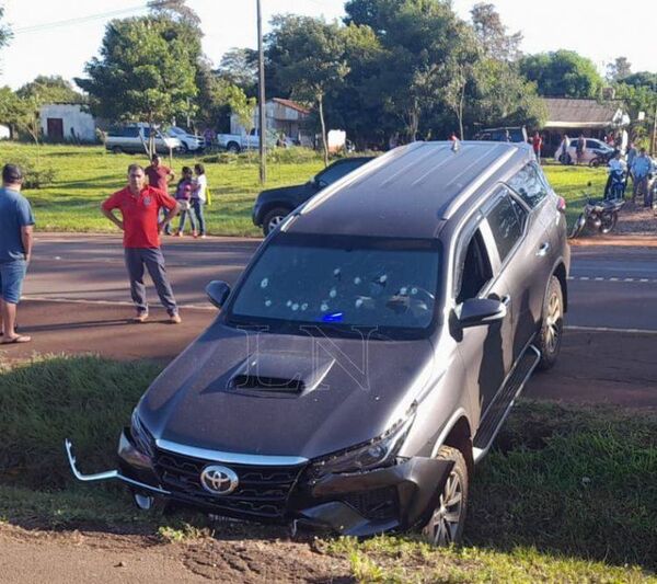 Atentan contra jefe policial del Comando Tripartito