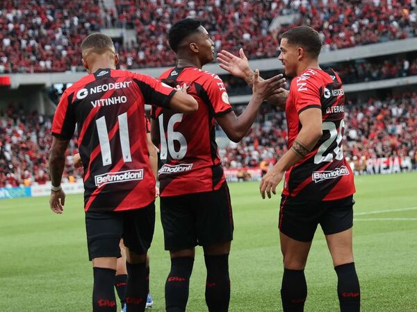 Atención Libertad: Paranaense, primer triunfo local y en racha - Libertad - ABC Color