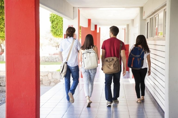 Becal insta a jóvenes a postularse a las oportunidades disponibles - .::Agencia IP::.