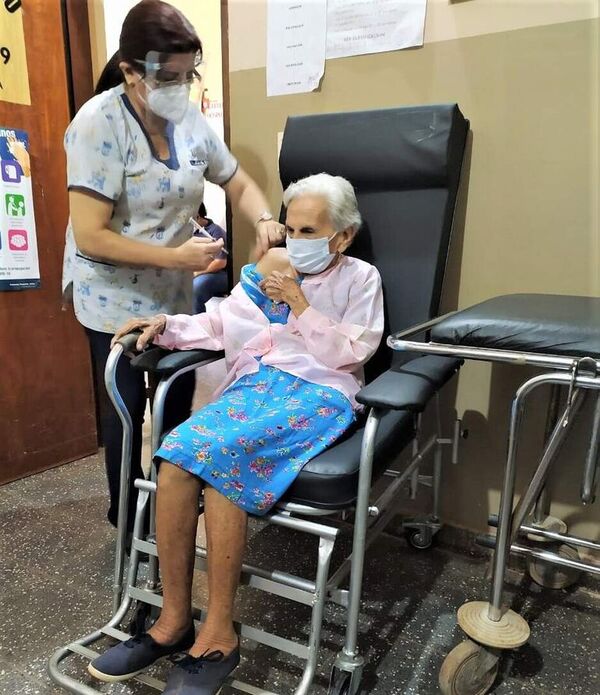 Preocupa escasa concurrencia para inmunizarse contra la influenza en Paraguarí - Nacionales - ABC Color