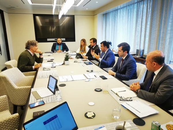 Autoridades del Ministerio de Hacienda se reunieron con inversionistas internacionales - .::Agencia IP::.