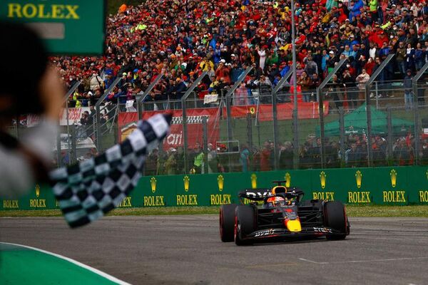 Fórmula 1: ¿A cuánto quedó Max Verstappen de Leclerc? - ABC Motor 360 - ABC Color