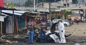 La Nación / Crisis carcelaria en Ecuador: 15 heridos en una pelea y explosión de vehículo