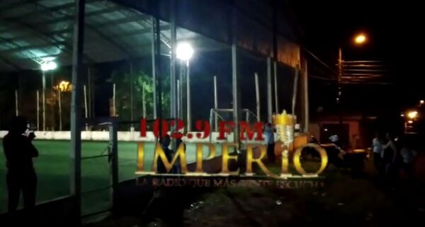 Menor de 9 años fallece luego de caerle encima un arco en una cacha sintética - Radio Imperio