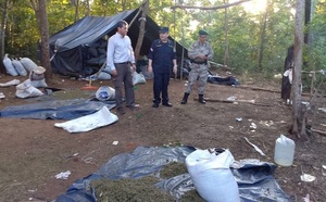 Caso Puentesiño: Hallan 3 campamentos, camionetas y motocicletas abandonadas por los atacantes