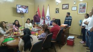 Comuna llega a un acuerdo con empresa para la provisión de almuerzo escolar en Ñemby - Nacionales - ABC Color