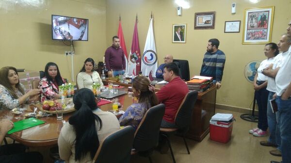 Comuna llega a un acuerdo con empresa para la provisión de almuerzo escolar en Ñemby - Nacionales - ABC Color