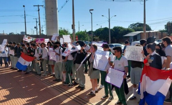 Repudian a jueza Cinthia Garcete por liberar a presunto feminicida