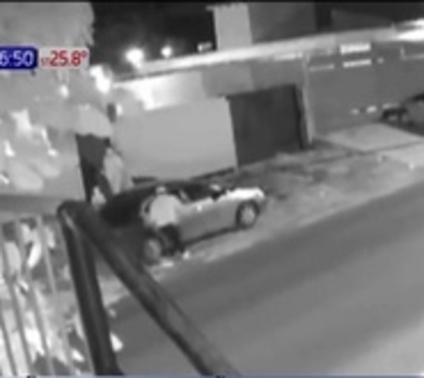 Encañonan y roban un vehículo en Santa Rosa, Ñemby - Paraguay.com