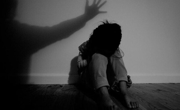 Diario HOY | Octogenario abusó sexualmente de su hijastra: por su edad no podrá ir a prisión