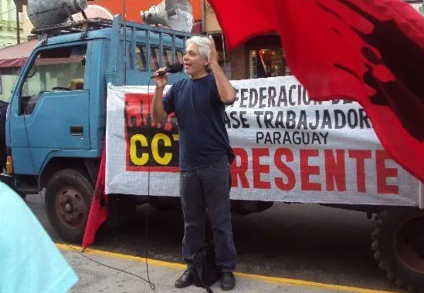 Dirigente sindical critica traslado de feriado porque quita un día de trabajo: “Es una joda”