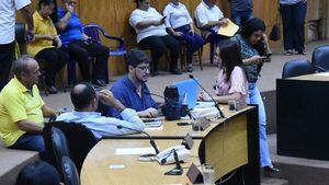 Hay puja en Central para elegir al reemplazo de Hugo Javier