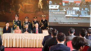 Presentan proyecto de tren y apuntan a que funcione en 2027